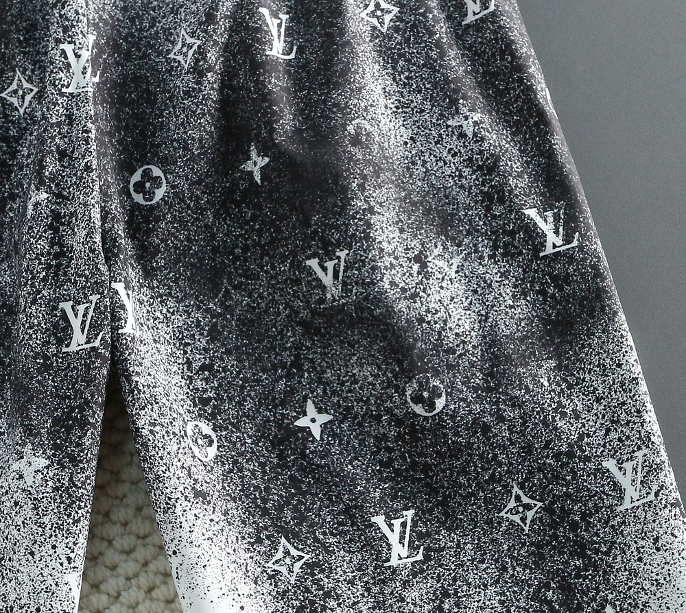 Louis Vuitton Short Pants